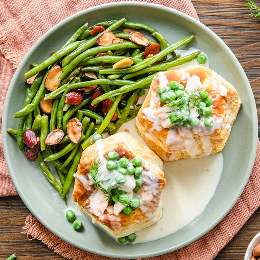 Salmon & Zucchini Vol-Au-Vent With Alfredo Sauce On Bean & Almond Salad